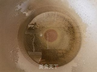 香菜炒鸡蛋的做法步骤：3