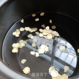 西洋参鸽子汤的做法步骤：5