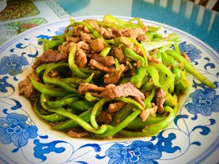 青椒肉丝的做法步骤：10