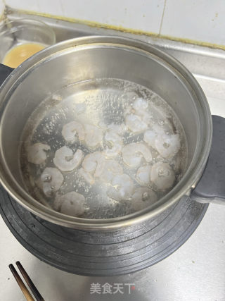 健康蔬菜油条汤的做法步骤：1