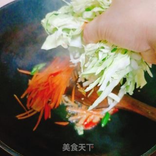 鸡蛋炒湖南米粉的做法步骤：5