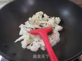 西葫芦炒花菜的做法步骤：4