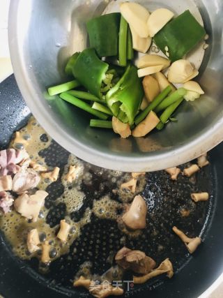 酒香鸡杂的做法步骤：5