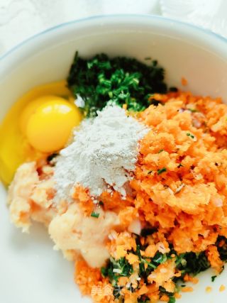 蔬菜鸡肉饼的做法步骤：5