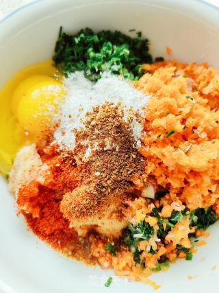 蔬菜鸡肉饼的做法步骤：6
