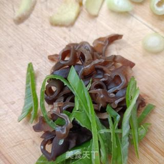 豆腐鲫鱼汤的做法步骤：4