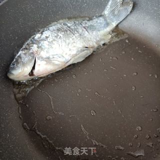 豆腐鲫鱼汤的做法步骤：6