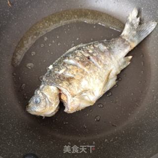 豆腐鲫鱼汤的做法步骤：7