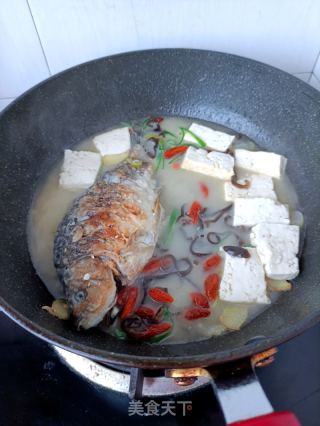 豆腐鲫鱼汤的做法步骤：15