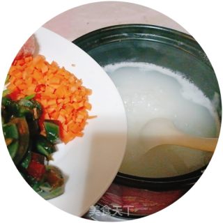 皮蛋瘦肉粥的做法步骤：7