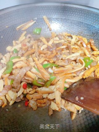 豆干炒韭菜的做法步骤：12