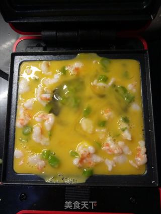 芦笋虾仁蛋饼的做法步骤：3