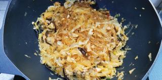 肉末泡菜炒粉条的做法步骤：7