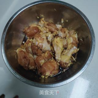 蒜香鸡翅根的做法步骤：4