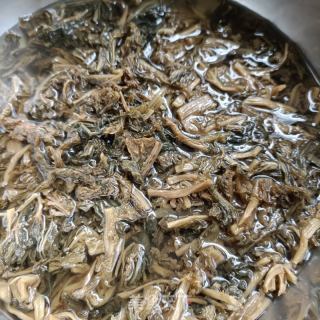 梅干菜烧肉的做法步骤：1
