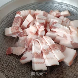 梅干菜烧肉的做法步骤：2