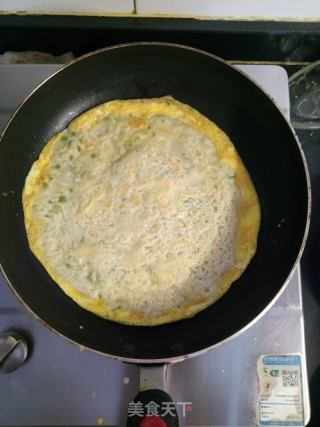 香葱鸡蛋饼的做法步骤：5