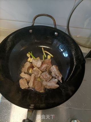芋头排骨煲的做法步骤：3