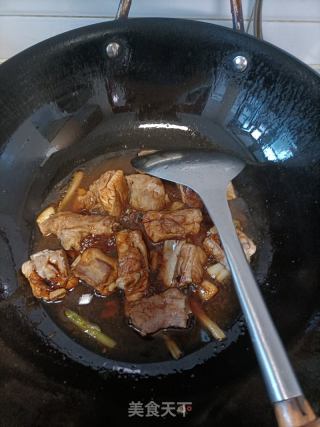 芋头排骨煲的做法步骤：4