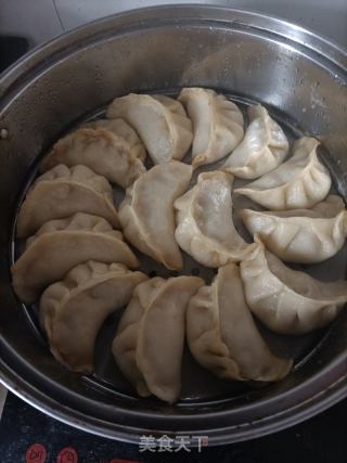 蒜苔鲜肉蒸饺的做法步骤：22