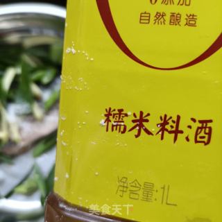 水萝卜鲫鱼汤的做法步骤：5