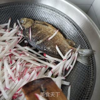 水萝卜鲫鱼汤的做法步骤：14