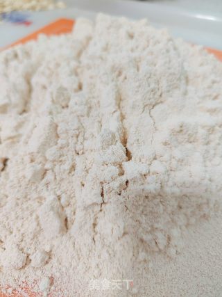 燕麦戚风蛋糕的做法步骤：2