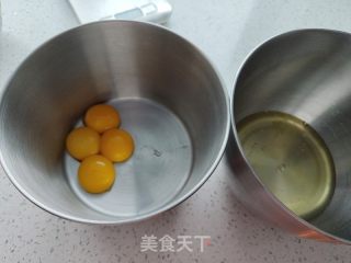 燕麦戚风蛋糕的做法步骤：4