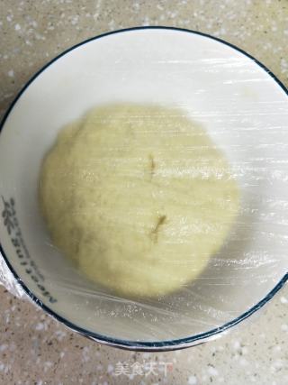 玉米面红豆卷馒头的做法步骤：5