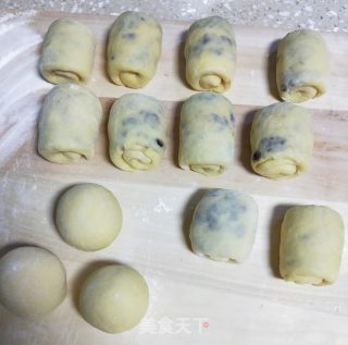 玉米面红豆卷馒头的做法步骤：17