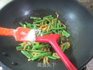 榨菜丝炒四季豆的做法步骤：5