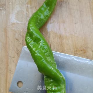 螺丝椒肉丝炒白玉菇的做法步骤：4