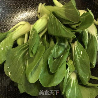 蒜蓉油菜的做法步骤：3