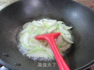 虾皮炒夜开花的做法步骤：5