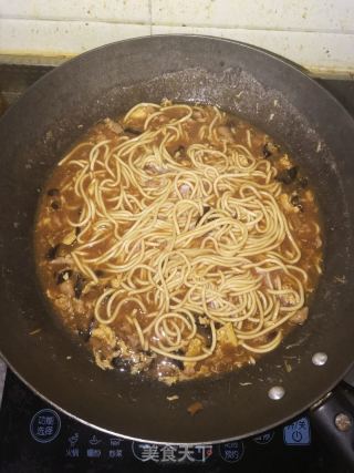 打卤面的做法步骤：11