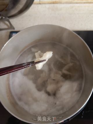 麻辣鱼片的做法步骤：3