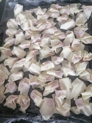 鲜肉馄饨的做法步骤：3