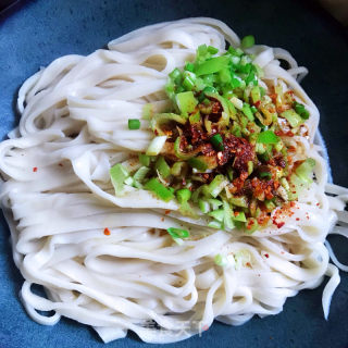 番茄鸡蛋拌手擀面的做法步骤：10