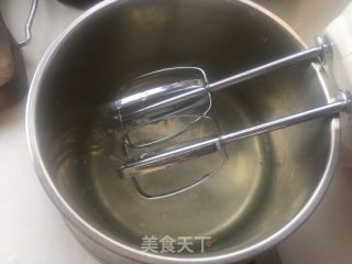 蛋白糖的做法步骤：2