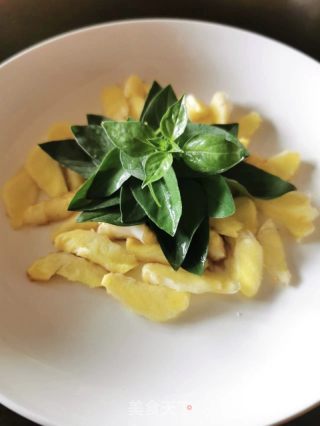 荆芥拌子姜的做法步骤：9