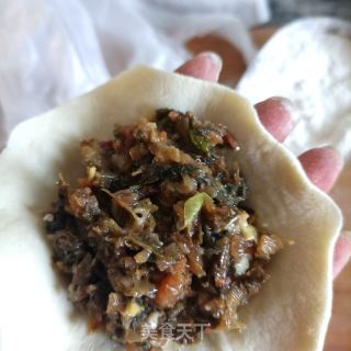 梅干菜鲜肉包的做法步骤：15