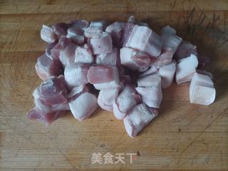 肉夹馍的做法步骤：1