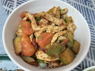 茄子番茄炒肉丝的做法