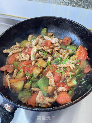 茄子番茄炒肉丝的做法步骤：10