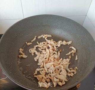 肉丝炒螺丝椒的做法步骤：7