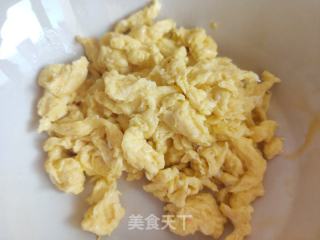 猪肉三鲜杏鲍菇西芹包子的做法步骤：7