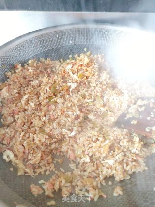 蛋炒饭的做法步骤：9