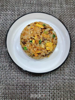 外婆菜鸡蛋炒饭的做法步骤：10
