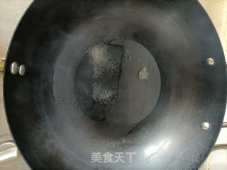 清炒嫩藕的做法步骤：2