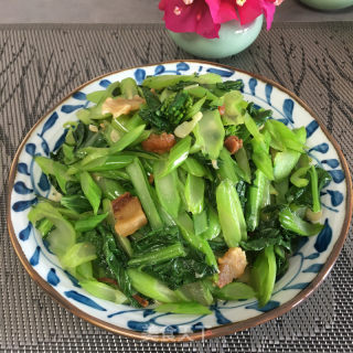 油渣炒菜芯的做法步骤：7